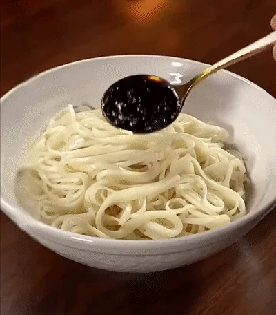 🧅 宜蘭三星蔥油拌麵醬|一匙拌出餐廳級蔥香美味😋 白飯拌一匙就停不下來!三星蔥油醬香到犯規👨🍳 老師傅手炒蔥油醬|拌麵拌飯拌菜都超搭 - 8